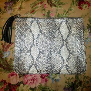 Bergdorf Goodman Cosmetic Bag